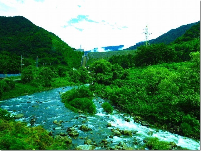 しゃくなげ湖（三国川ダム）（新潟県 南魚沼市）