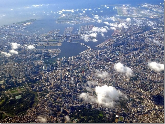 東京上空