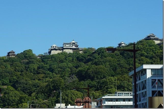 松山城 (愛媛県 松山市) 松山城 (愛媛県 松山市)